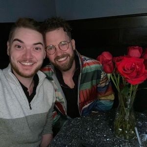 Meet your Posher, Troy